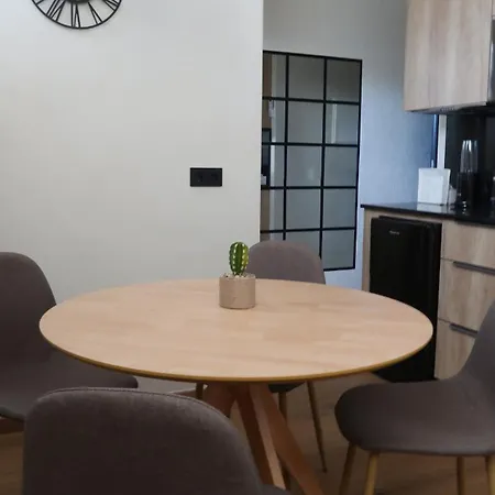 Ferienwohnung Ama Madrid Metropolitano 16 Exterior foto